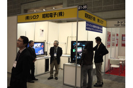 【FINETECH JAPAN 2011（Vol.5）】108インチまでの大型ディスプレイでタッチ操作が可能に……マルチタッチ・メディアボード 画像