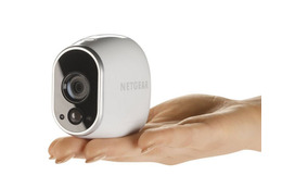 石鹸より小さい小型ワイヤレス監視カメラをNetgearが発売