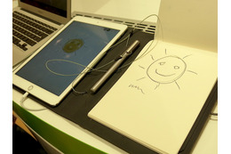 【IFA 2015】手書きメモをスマホやタブレットに電子化！ ワコム「Bamboo Spark」を展示