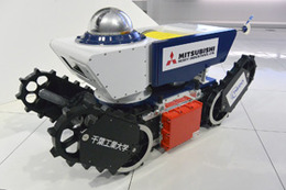 トンネル＆プラント事故で活動可能な防爆仕様の移動ロボット