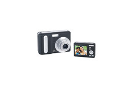ポラロイド、笑顔検出＆パノラマ撮影対応のデジタルカメラが実売1万円以下 画像
