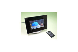 エバーグリーン、DVDプレーヤー機能搭載の7型液晶デジタルフォトフレーム