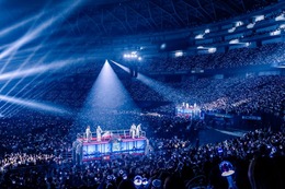 Stray Kids、初の日本オフラインファンイベントがスタート！新曲初披露に約9万人が熱狂「スキズはいつもSTAYを愛しています」 画像