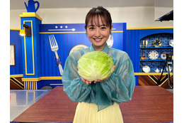 2児の母・佐々木希、大量のキャベツを使い切るレシピに大興奮!「自分の家庭でも作ってみたい」 画像