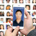 顔写真さえあれば個人を特定できる「顔認識技術」。でも・・・・・・