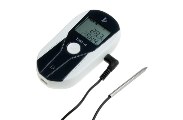 温度や湿度を計測してPCに記録できるデジタル温度・湿度計「DN-13634」