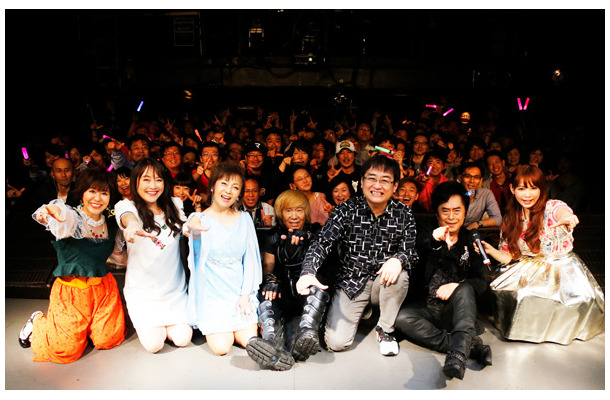 串田アキラ、水木一郎らアニメ100周年記念イベントで熱唱
