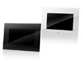 高級感のあるアクリルパネルを採用した7V型ワイド液晶デジタルフォトフレーム 画像
