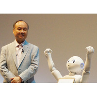 ソフトバンク・孫氏が語る「ロボットが人を幸せにする情報革命」……ペッパーも10月から派遣社員に！ 画像