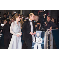 ウィリアム王子&キャサリン妃夫妻が『007 スペクター』公開を祝福！ 画像