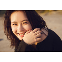 ネクストブレイク女優・畑芽育、20歳の今を収めた1st写真集発売決定「全てをさらけ出したありのままの私」 画像