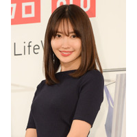 小嶋陽菜、胸元チラリのドレス姿をファン絶賛「妖精みたい」 画像