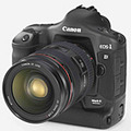 　キヤノンのデジタル一眼レフカメラ「EOS-1D Mark II」が「EISA ヨーロピアン プロフェッショナルデジタルカメラ オブ ザ イヤー 2004-2005」を受賞した。