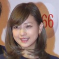 伊藤千晃の胸元はだけたセクシーカットにファン「色気やばい！」「すごくかわいい！」