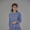 高橋愛、小柄女性向けブランドコレクションのモデルに