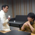 『最寄りのユートピア』日向丈、山村隆太　（C）フジテレビ