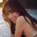 日向坂46・佐々木久美1st写真集『めくる日々』（主婦の友社）通常版　撮影/藤原 宏