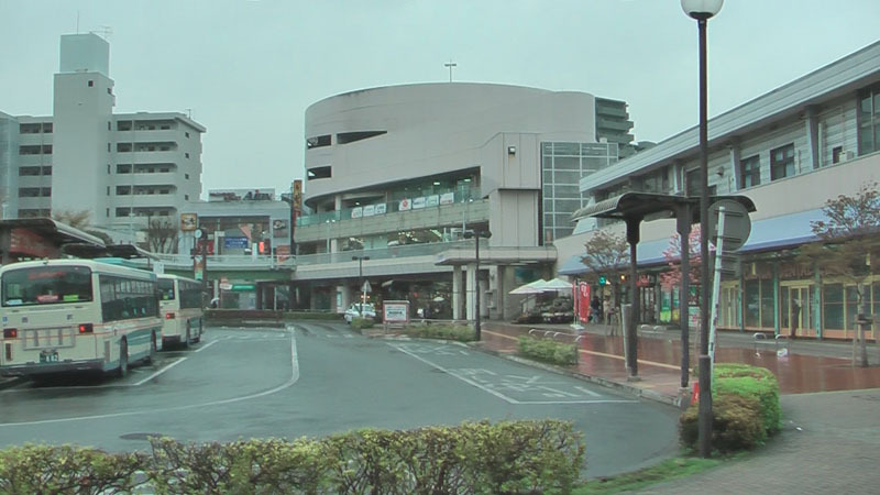 入間市駅前