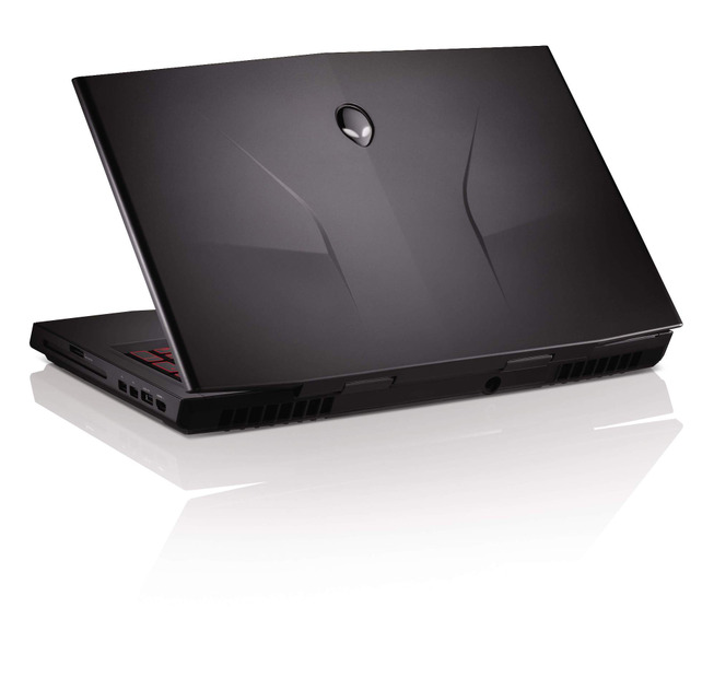 「Alienware M17x」（ステルスブラック）