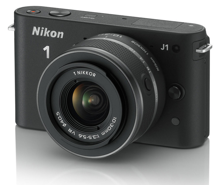 「Nikon 1 J1 標準ズームレンズキット」ブラック