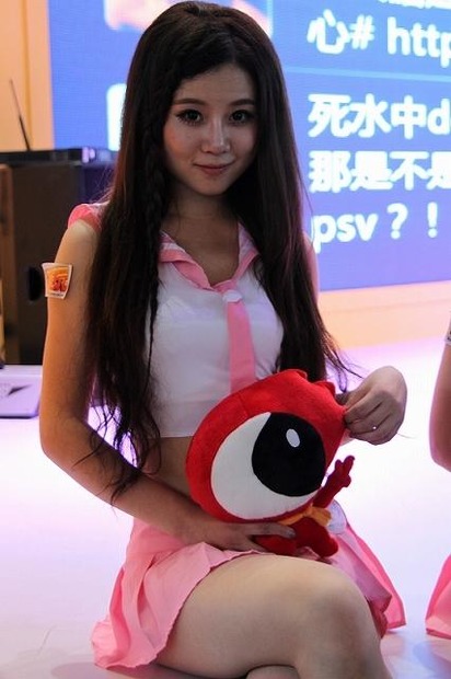 【China Joy 2012】とれたて中国美人をお届け！ゲームショウを彩るコンパニオンたち200枚(1)