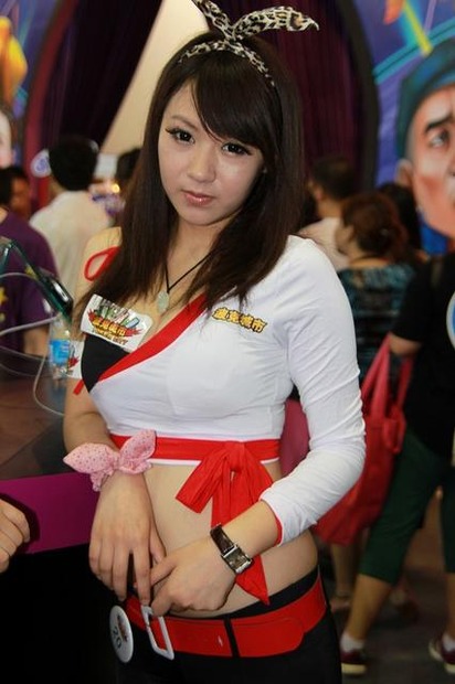 【China Joy 2012】熱気にも負けない！2日目の中国美女コンパニオンを紹介