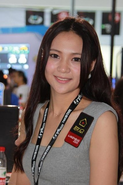 【China Joy 2012】熱気にも負けない！2日目の中国美女コンパニオンを紹介