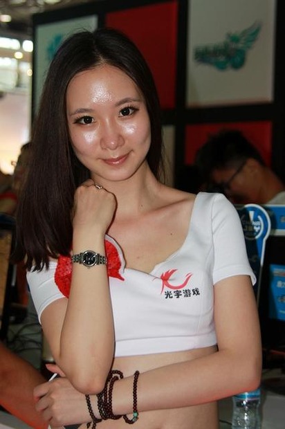 【China Joy 2012】熱気にも負けない！2日目の中国美女コンパニオンを紹介