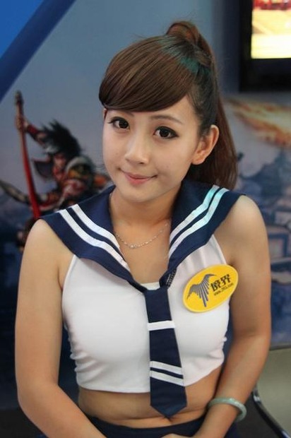 【China Joy 2012】熱気にも負けない！2日目の中国美女コンパニオンを紹介