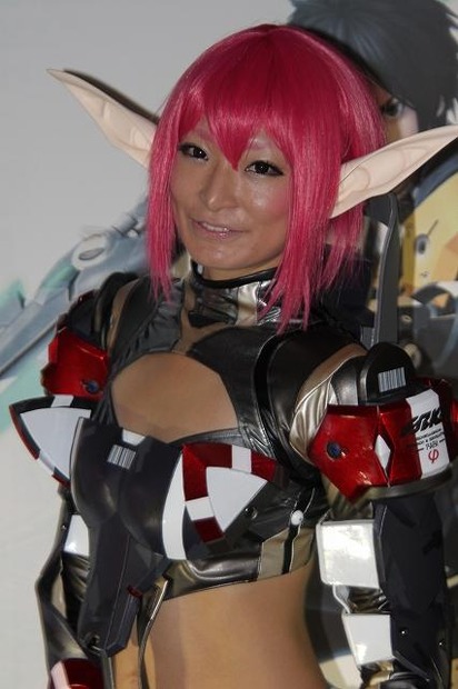 【TGS 2012】ビジネスデーを彩ってくれたコンパニオンたち、DAY2編