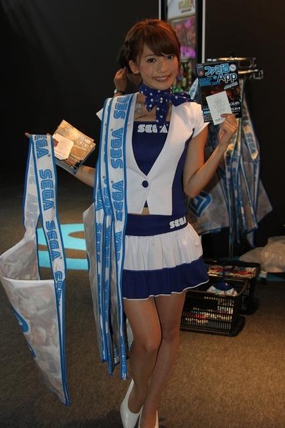 【TGS 2012】ビジネスデーを彩ってくれたコンパニオンたち、DAY2編