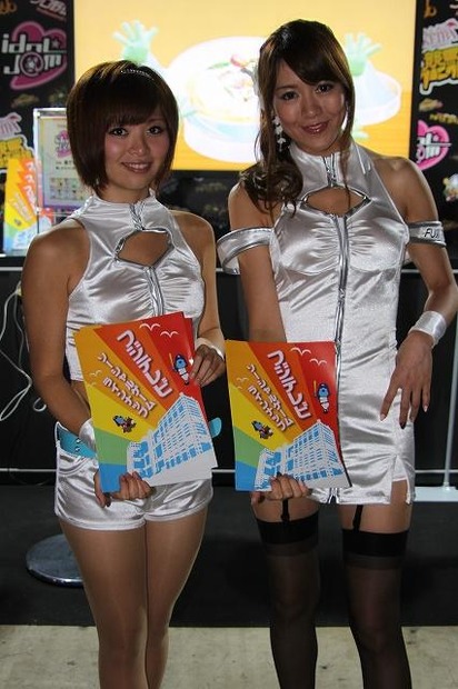 【TGS 2012】ビジネスデーを彩ってくれたコンパニオンたち、DAY2編