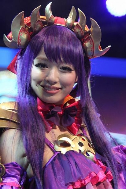 【TGS 2012】パブリックデーで一段と輝く美人コンパニオン特集 今年のラスト