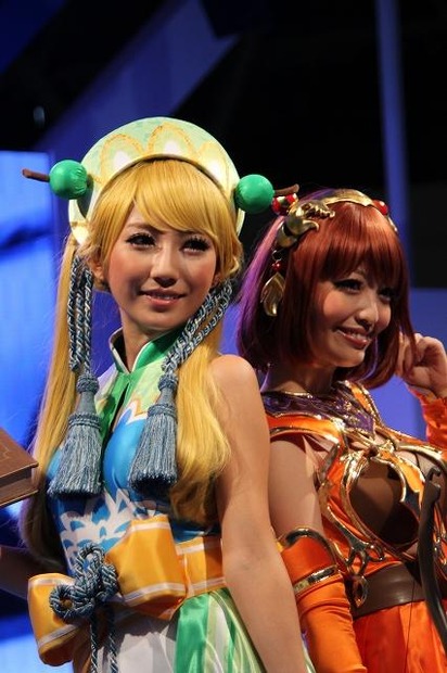 【TGS 2012】パブリックデーで一段と輝く美人コンパニオン特集 今年のラスト