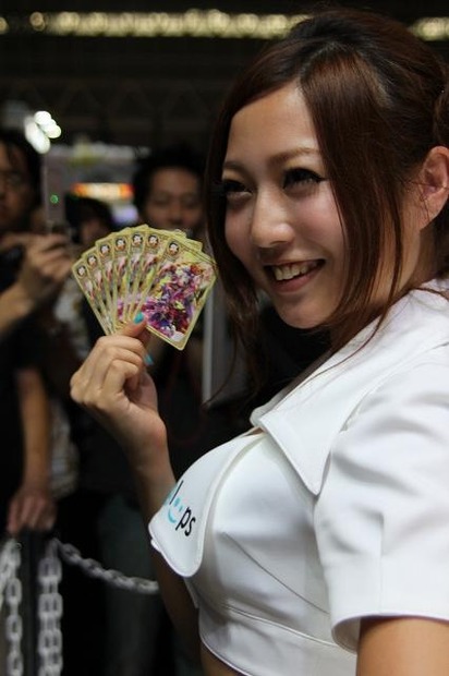 【TGS 2012】パブリックデーで一段と輝く美人コンパニオン特集 今年のラスト