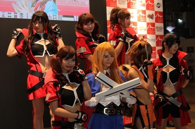 【TGS 2012】パブリックデーで一段と輝く美人コンパニオン特集 今年のラスト