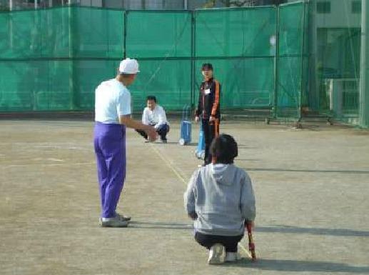 江戸川区立東葛西小で行われた昨年のからだであそぼうウィークのもよう