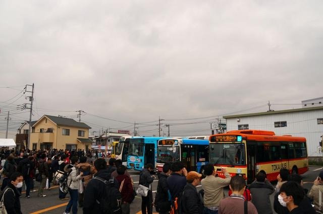 箱根登山バス100周年イベント…エヴァの“痛バス”も登場