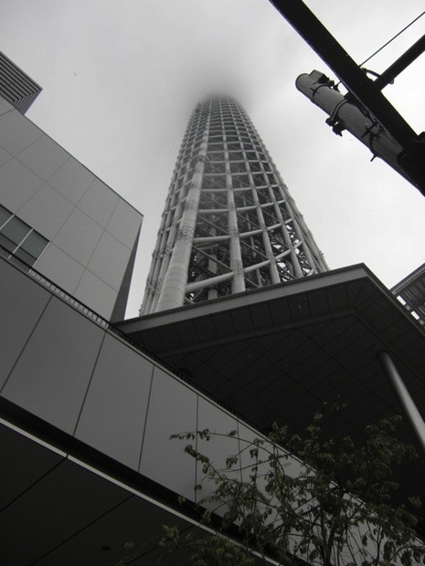 東京スカイツリー（5月22日、開業初日）