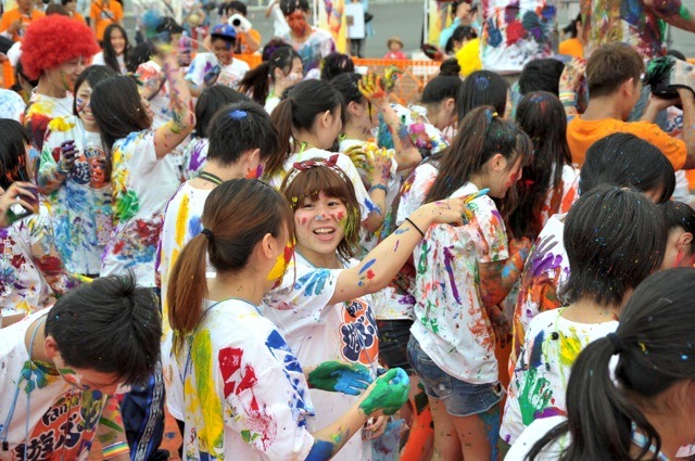 「ファンタ カラフルフェス」（5月25日）