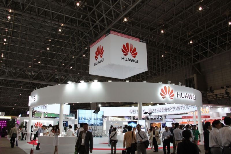 ひときわ大きなHUAWEIブース