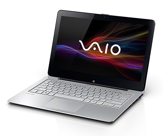 2月に発売された「VAIO Fit 11A」。“ソニーとして最後の「VAIO」”の1台となる