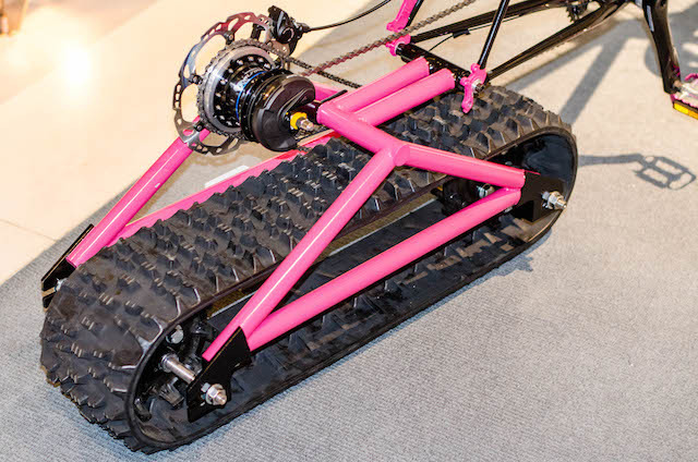 雪道でも楽しめる自転車『Snow path』…東京サイクルデザイン専門学校卒業制作展