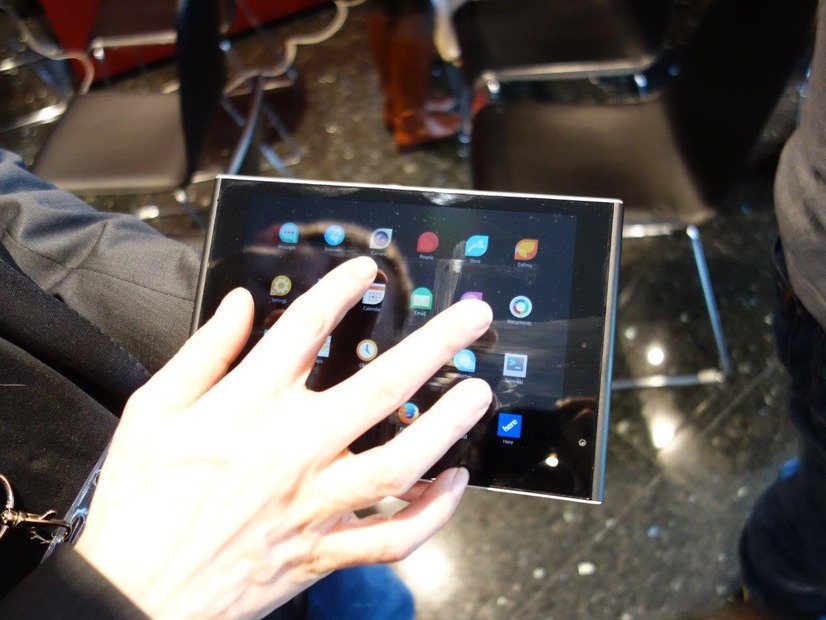 JOLLA TABLET