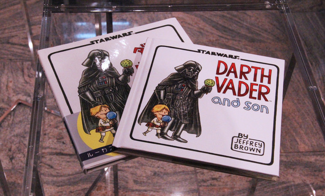 本館2階では『DARTH VADER and son』とのコラボアイテムを展開する