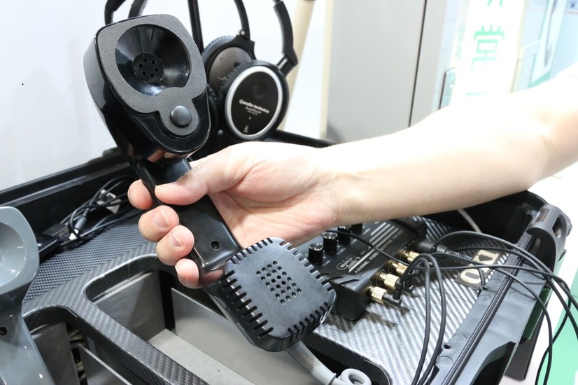 NTT シルバーホン ひびき SIII（骨伝導式電話機） - 生活家電