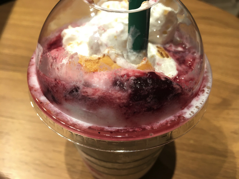 スタバの「アメリカン チェリー パイ フラペチーノ」を注文してみた！