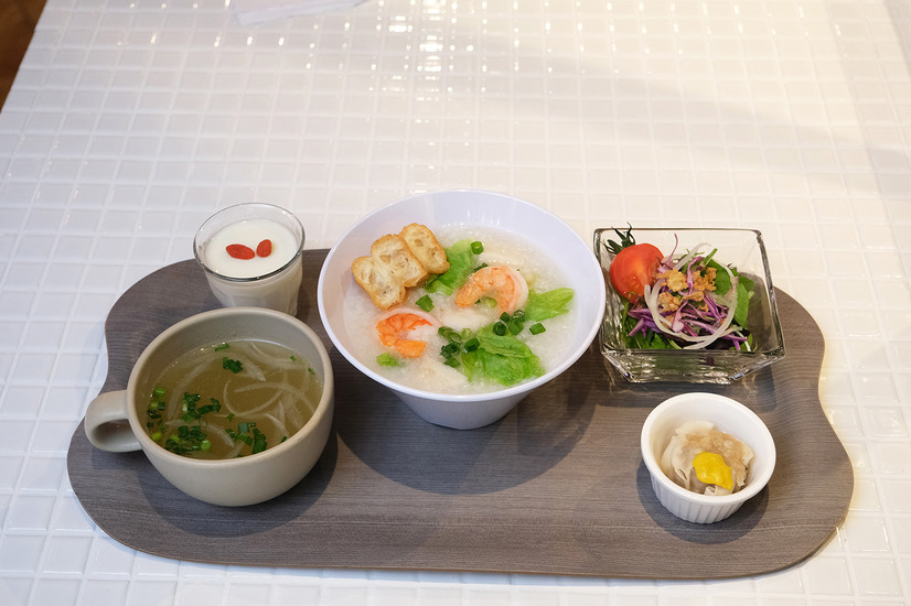 台湾の朝食_お粥セット