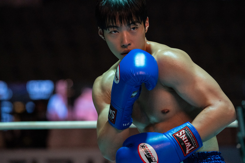【韓国ドラマ】鍛え上げられた筋肉美の若きボクサーが死闘を繰り広げる『ブラッドハウンド』