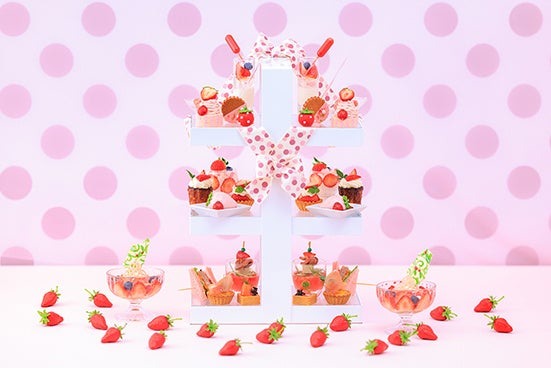 「ロビーラウンジ」Pink Afternoon Tea ～Strawberry・PART I～